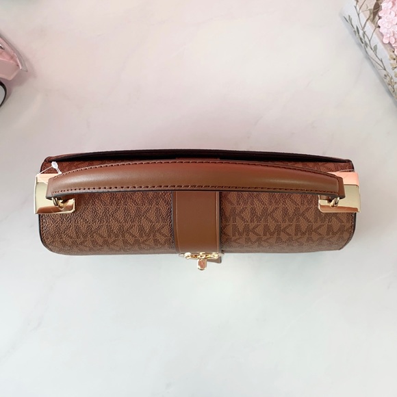 Final Sale!!! 👜 MICHAEL KORS 🌺 Greenwich Medium Logo Satchel - Picture 6 of 14